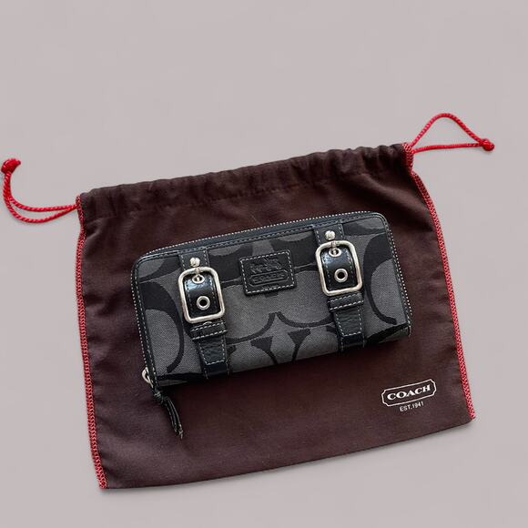 COACH 43393 Zoe Black Signature Double Buckle Wallet Jacquard Leather Zip Clutch - Picture 3 of 12